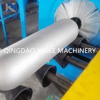 Qingdao Xinke passer à travers un grand tuyau d'acier externe propre industriel sablage convoyeur Type grenailleuse
