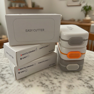 Bán buôn nhựa AM PM Loại bàn phím du lịch Pill Box dễ thương Mini Pill lưu trữ trường hợp sắc nét khác nhau nhựa Pill boxwith Cutter - Product Image 5