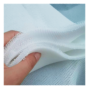 Tela de Malla de Poliéster Blanca de 6 mm para Ropa de Cama, Venta Directa de Fábrica - Product Image 1