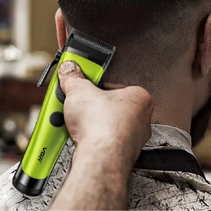 Nuovo Kit <span class=keywords><strong>Tagliacapelli</strong></span> <span class=keywords><strong>Professionale</strong></span> VGR V-880 con Motore Rotante Visibile Senza Spazzole, 7200 RPM, 10W, Potente Trimmer per Barbieri - Product Image 5