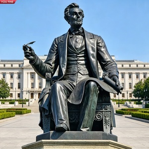 YOUFINE Statua in Bronzo a Grandezza Naturale di Abraham Lincoln Seduto, Famosa Scultura del Presidente USA per Decorazioni Pubbliche e Commemorative - Product Image 1