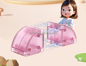 ชุดตัวต่อแม่เหล็กทำจากพลาสติก ABS รูปปราสาท3D ขนาด3ซม. ของเล่นทรงลูกบาศก์สำหรับเด็กอายุ3-14ปี - Product Image 3