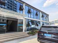 Porte-fenêtre de villa moderne en alliage d'aluminium avec verre miroir unidirectionnel - Verre de confidentialité magnétique horizontal pivotant haut de gamme sur mesure