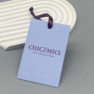 Etiquetas colgantes personalizadas con logotipo de marca privada, etiquetas de papel para ropa con indicación de talla y etiquetas de precio de oferta para bolsos y zapatos, con MOQ bajo. - Product Image 2