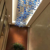 Lustre moderne de lumière d'hôtel de luxe pour le centre d'affaires décoratif d'intérieur d'escalier nouvelle annonce avec la caractéristique de télécommande