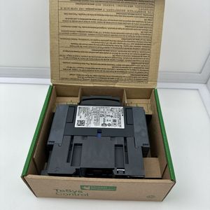 LC1D50AB7 PLC Entrega rápida en caja nueva con garantía de 12 meses LC1D50AB7 - Product Image 4