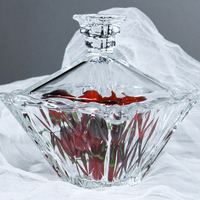 Pot à bonbons en verre cristal de luxe créatif et élégant avec couvercle épaissi, boîte à fruits secs, récipient de rangement alimentaire en verre pour la cuisine