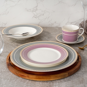 Wholesale Luxury Gold Bone China 20pcs Dinner <b>Set</b> Porcelain Geometric Charm Eco-Friendly Ceramic <b>Cup</b> Kit for Home Wedding Use - Product Image 2