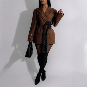 Nuova Collezione <span class=keywords><strong>Blazer</strong></span> da <span class=keywords><strong>Donna</strong></span> con Vita Stretta, Maniche Lunghe, Colletto a Risvolto, Patchwork e Bottoni - Product Image 2