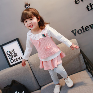 Camiseta con diseños de cuello tipo collar de Juego de Tronos y leggings de yoga orgánicos sin spandex para niños pequeños, muestra gratuita - Product Image 2