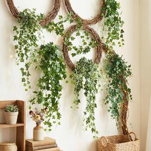 Plantes suspendues artificielles pour les chemins, plantes de lierre, fausses vignes suspendues en plastique pour les murs, la maison, le jardin, la salle de mariage, décorations de mariage. - Product Image 5