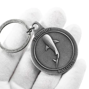 Porte-clés personnalisé Fabricant de porte-clés en argent antique moulé sous pression Porte-clés métal alliage de zinc 3D animaux dauphins personnage