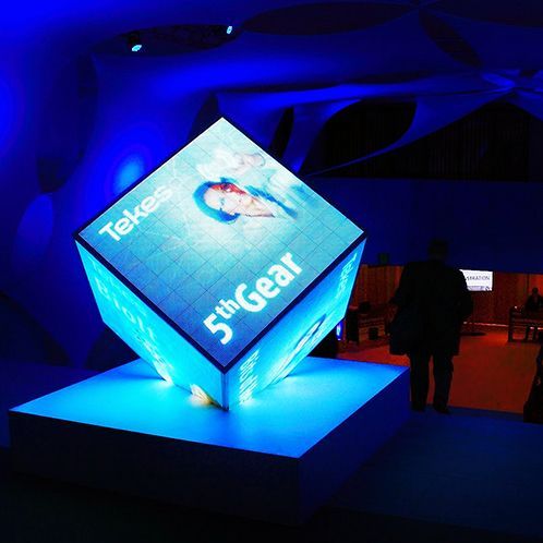 HD 4 Faces Outdoor Advertising Magic Cube Shaped Screen P2.5 Full Color Led Cube Display