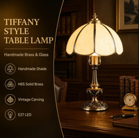 Lampe de table en laiton massif H65 avec abat-jour en verre imitation jade soudé à la main et sculpture vintage, LED E27 pour chambre à coucher, salon, maison