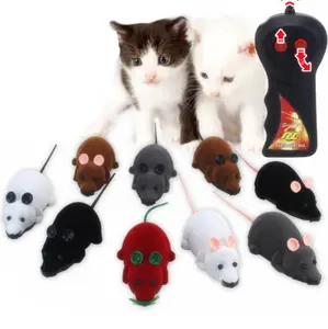 Radio-operated remote control mouse cat interactive toy walking mouse tease cat mouse give 6 battery screwdrivers