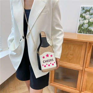 Nouvelle Collection Printemps 2025 – Sac Bandoulière Élégant en PU à <span class=keywords><strong>Paillettes</strong></span>, Forme Bouteille de Vin, Réfléchissant et Personnalisé pour Femme - Product Image 4