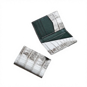 Portefeuille homme en cuir véritable Luxali Vietnam Supplier, court, tendance, effet alligator, personnalisable, fait main, imperméable, à double pliage - Product Image 2