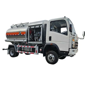 Camion-citerne à carburant Avgas 4x2 de 3000 litres personnalisé en usine, petit camion-citerne d'aviation pour aéroports d'aviation générale - Product Image 1