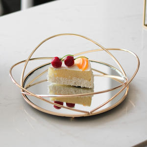 Plateau de rangement miroir de luxe léger, organiseur de cosmétiques, plateau de service à pain, artisanat métallique, décoration personnalisée pour la maison, décoration de bureau, cadeau - Product Image 2