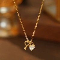 Collier pendentif clé et cœur en argent sterling 925 plaqué or, collier avec breloque cœur en CZ, bijoux romantiques pour femmes
