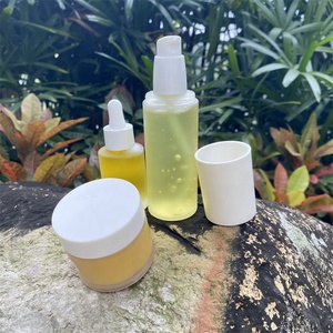 Siero alla Curcuma Vegano Sbiancante per il <span class=keywords><strong>Viso</strong></span> 30ml con Etichetta Privata e Basso MOQ a Prezzo Conveniente - Product Image 2