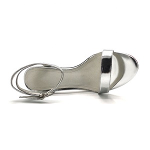 Sandalias de tacón alto con tiras cruzadas para mujer, zapatos elegantes con hebilla metálica de cuero de vaca - Product Image 6