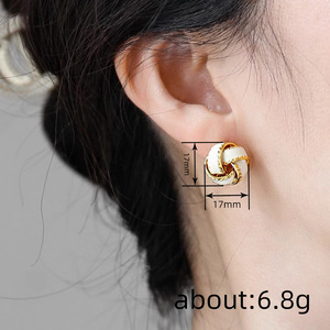 Orecchini a spirale semplici per donna, accessori per l'orecchio alla moda per l'uso quotidiano - Product Image 4