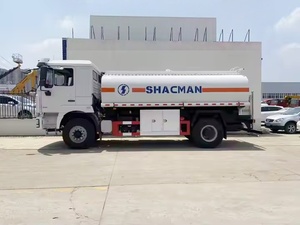 Camión Cisterna de Combustible Shacman en Oferta, Camión Cisterna de Gasolina y Diésel, Camión de Reabastecimiento de Combustible - Product Image 4