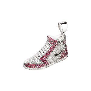 Pendentif Sneaker inspiré des Jordans glacés, entièrement serti de zircone cubique, design culturel de luxe Hip Hop Streetwear Basketball - Product Image 1