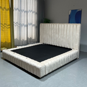 PZCN HOME Tête de <span class=keywords><strong>lit</strong></span> moderne en <span class=keywords><strong>velours</strong></span> <span class=keywords><strong>beige</strong></span> avec étui Cadre de <span class=keywords><strong>lit</strong></span> moderne king Size Meubles de chambre à coucher <span class=keywords><strong>Lit</strong></span> king size avec rangement à vendre - Product Image 2