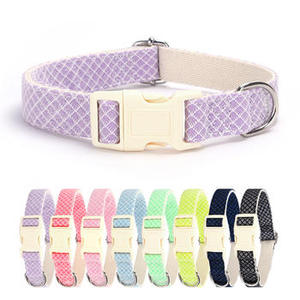 Ensemble collier et laisse pour chien gravé multicolore avec collier réglable et plaque d'identification personnalisée pour chiens de petite et moyenne taille - Product Image 2
