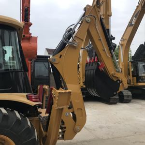 Cargadora Caterpillar CAT 428F Usada de Alta Calidad, Shanghái, China - En Buen Estado, con Engranajes, Rodamientos, Motor, Bomba y Caja de Cambios - Product Image 4
