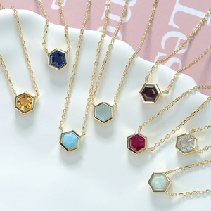 Collar de Plata 925 con Piedra de Nacimiento de Marzo, Geométrico, Hexagonal, Aguamarina, para Regalo de Amigo - Product Image 3