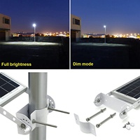 Lampadaires solaires tout-en-un 150W avec capteur de mouvement PIR intégré, montage sur poteau, du crépuscule à l'aube, étanches pour les parkings et les éclairages extérieurs