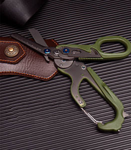 Ciseaux pliants de traumatologie d'extérieur, outil multifonctionnel d'urgence avec coupe-sangle et brise-vitre - Product Image 6