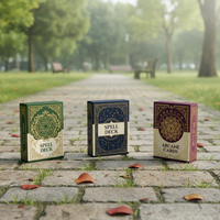 Boîte de jeu de cartes Fantasy, estampage à chaud doré, emballage rectangulaire rigide bicolore, recyclable pour jeux de société RPG
