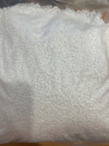 Rongfeng thương hiệu PP chống cháy <span class=keywords><strong>masterbatch</strong></span> 4% hỗn hợp tỷ lệ lửa bằng chứng hỗ trợ tùy biến chống UV tùy chỉnh màu sắc - Product Image 3