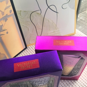 Venta al por Mayor Directa <span class=keywords><strong>de</strong></span> Fábrica, Juego <span class=keywords><strong>de</strong></span> Dos Piezas Original <span class=keywords><strong>de</strong></span> <span class=keywords><strong>Victoria</strong></span>'s <span class=keywords><strong>Secret</strong></span>, Gran Venta en 2026, Fragancia Duradera - Product Image 5