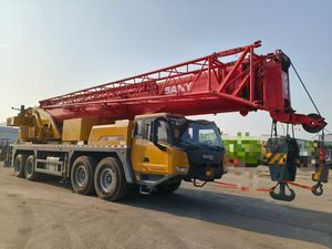 Grue mobile Sany 100T d'occasion comme neuve STC1000C5-8, faible nombre d'heures, composants principaux : moteur, PLC, pompe, boîte de vitesses testés et certifiés - Product Image 5