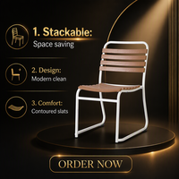 Chaise de salle à manger empilable blanche avec structure en acier, lattes en plastique imitation bois, chaise latérale en métal pour la maison, le restaurant, le café