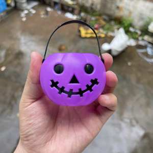 Novedoso Cubo de Bruja Negra y Llama para Halloween, Tarro de Dulces de Plástico para Fiestas Temáticas de Halloween, Suministros de Decoración - Product Image 3