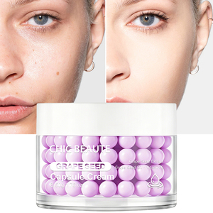 CHIC BEAUTE <span class=keywords><strong>Crema</strong></span> Viso Illuminante con Capsule di Semi d'Uva a Marchio Privato, Combatte i Radicali Liberi per Lasciare la Pelle Tonica e Radiosa - Product Image 1