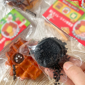 ของเล่นบีบ TPR รูปอาหารแสนอร่อย ของเล่นนวดคลายเครียด ของขวัญส่งเสริมการขาย ของเล่นบีบสำหรับเด็กและผู้ใหญ่ - Product Image 2