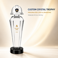 Trophée Casque de Pompier en Cristal Personnalisé avec Impression UV – Tendance Mode, Récompense Personnalisée pour la Sécurité Incendie, Logo pour la Reconnaissance d'Entreprise