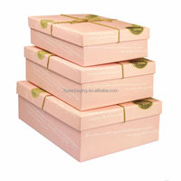 Boîte cadeau en carton rigide de luxe écologique et recyclable avec logo personnalisé, pelliculage mat et gaufrage, emballage portable pour bougies