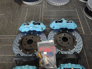 อะไหล่ระบบเบรก OEM รุ่น <span class=keywords><strong>GT6</strong></span> คาลิปเปอร์เบรก 6 ลูกสูบ และคาลิปเปอร์เบรก 4 ลูกสูบ สำหรับ 5Series XT6 A5 ชุดดิสก์เบรกขนาดใหญ่ 380 มม. - Product Image 6