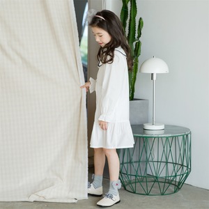 Vente en gros de robes blanches à motifs pour enfants, style décontracté et vintage, en provenance de la nouvelle collection de la boutique en ligne, recherche de distributeurs - Product Image 2
