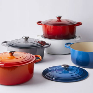 <span class=keywords><strong>DEBIEN</strong></span> Cocotte en fonte émaillée multicolore, écologique, compatible gaz et induction, ronde, avec deux poignées et couvercle, design minimaliste - Product Image 6