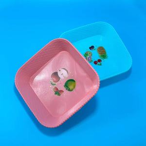 Assiette carrée colorée de 2 yuans pour la maison, assiette à fruits, assiette à fruits secs, bol à fruits, plateau de table basse - Product Image 5