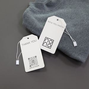 Etiqueta Colgante de Papel Reciclado con Logotipo Grabado/En Relieve, Impresión Personalizada, para Ropa, con Estampado en Caliente con Lámina Negra - Product Image 1